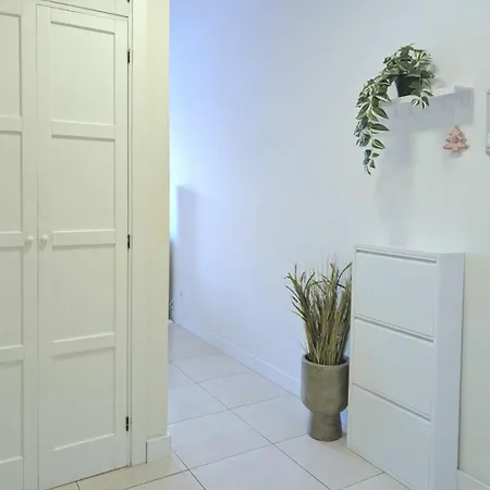 아파트 Mi Casa Orlando Fanabe 아데제